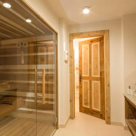 Contact Us At What App - 0041-798-079-427 To Book!! Modern Chalet In Colfosco Centre * Bozen