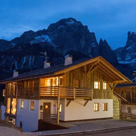 Contact Us At What App - 0041-798-079-427 To Book!! Modern Chalet In Colfosco Centre Villa *