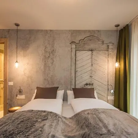 Contact Us At What App - 0041-798-079-427 To Book!! Modern Chalet In Colfosco Centre